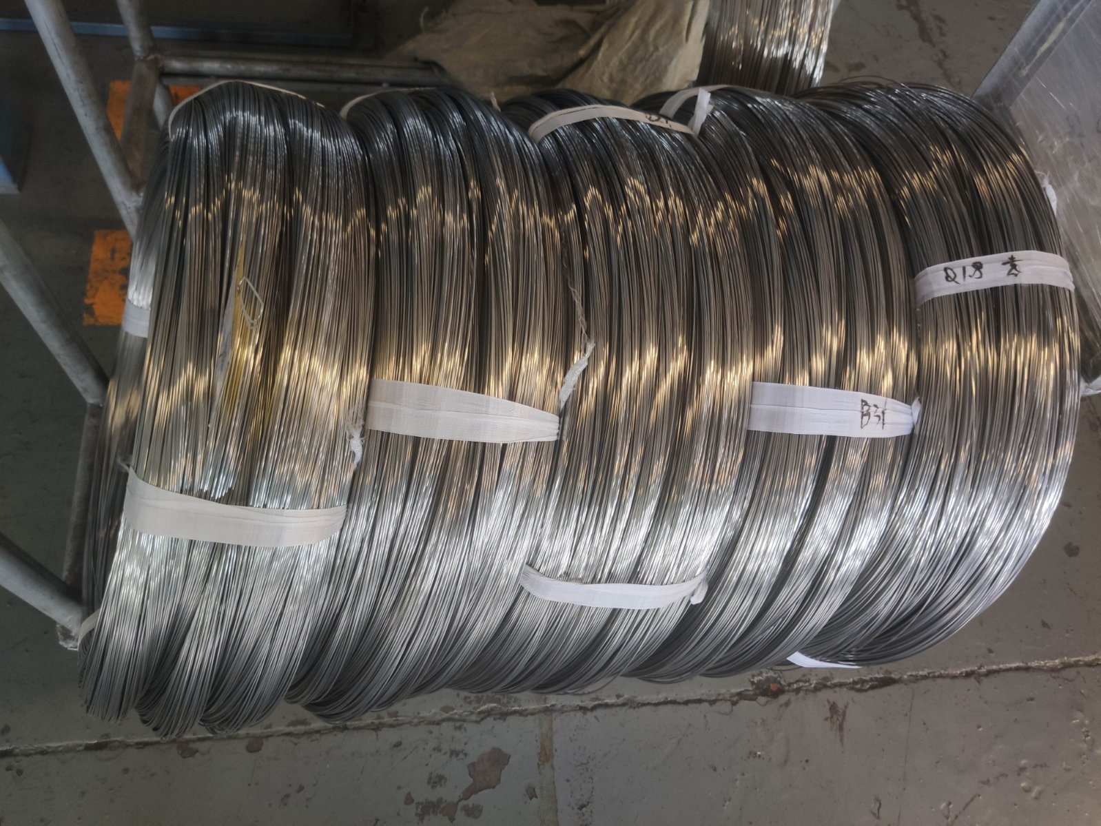 High Strength Carbon Steel Wire for D667 0.6-2.5mm Sta/Stainless Steel Row Nail Use/Stainless Steel Nail Wire /Cold Heading Wire